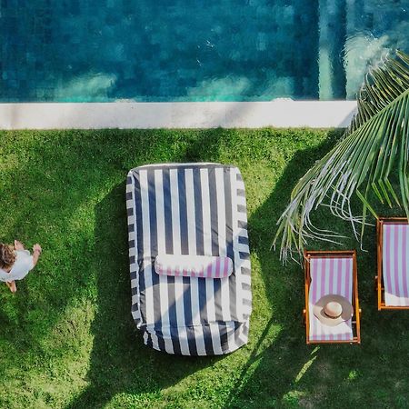 Loop Villas Kuta  Экстерьер фото