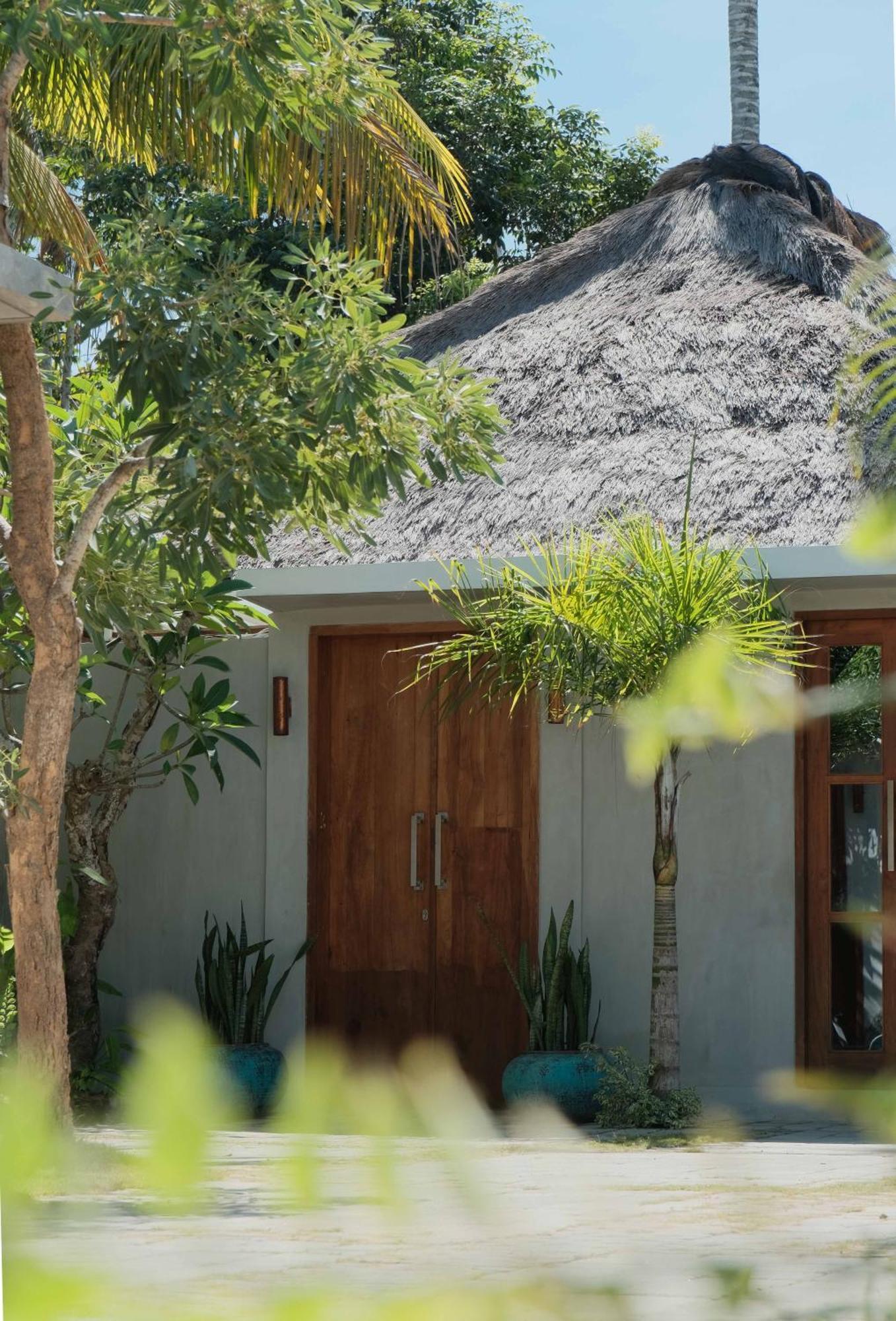 Loop Villas Kuta  Экстерьер фото