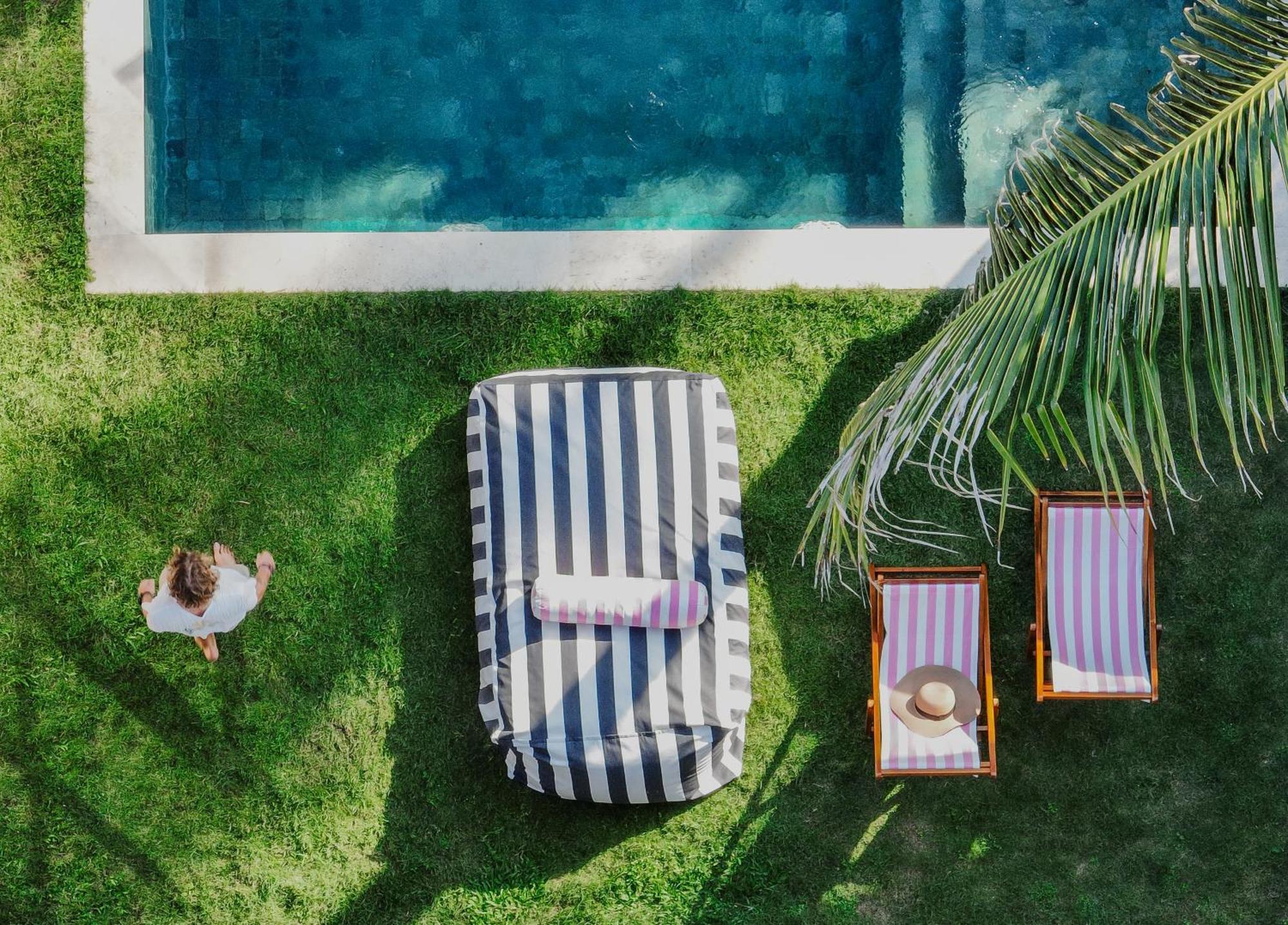 Loop Villas Kuta  Экстерьер фото